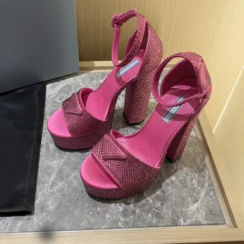 2022 Нови Модни дамски ежедневни обувки за пътуване на висок ток Сватбени обувки на груб ток