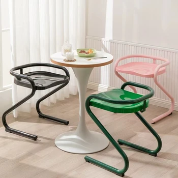 Скандинавски маса за хранене, стол Модерен Просто Домашен Свободно време за Дневна Спалня Iron Творчески стол Директен доставка