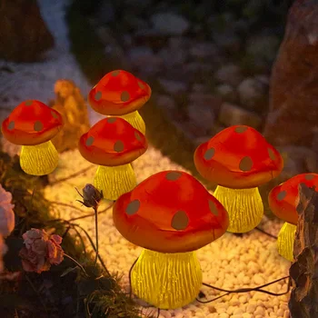 Слънчевата грибовидная осветителна верига Външна градина водоустойчива декоративна лампа Led осветление във формата на гъбата